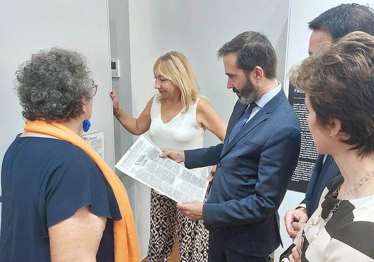 Imagen principal - Portugalete reabre el Museo Rialia: «La apuesta por reforzar el turismo industrial es clave»