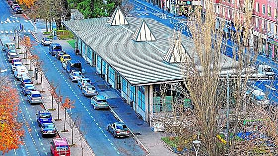 La oposición tumba el centro logístico de Los Herrán y Vitoria ve peligrar otra ayuda europea