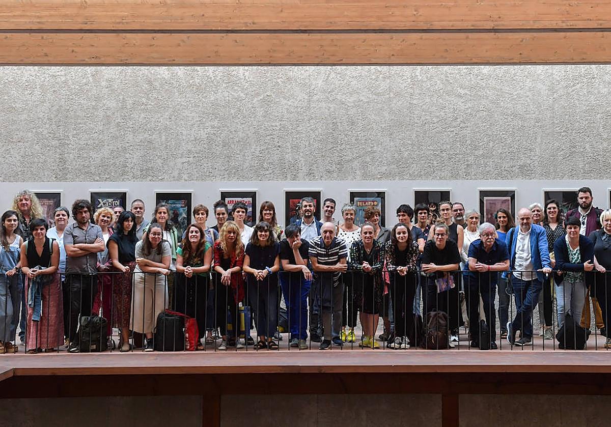 Imagen principal - Kulturgintzaren inguruko erradiografia egingo dute ostegun honetan, ikuspegi feministatik