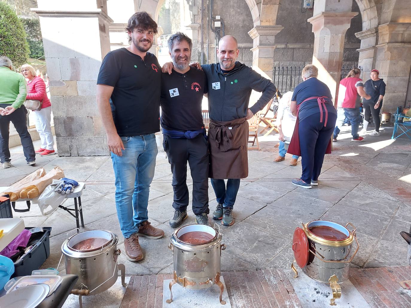 Xabier Zubiaga (izq.), de Sodupe, obtuvo el segundo premio en la presente edición. 