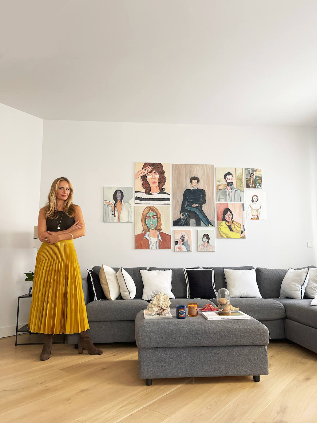 El piso de Beatriz en Bilbao o cómo esta pintora ha llenado su hogar de arte