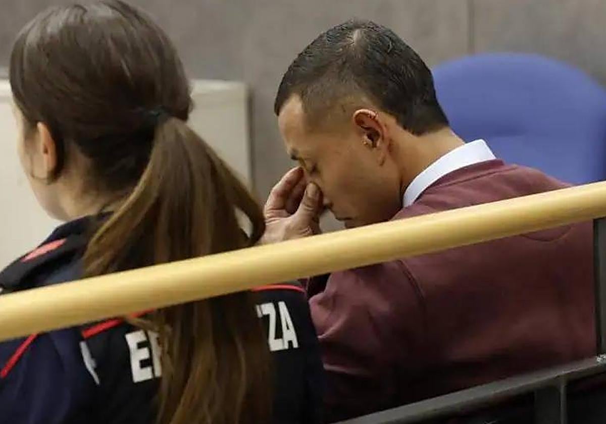 La Ertzaintza relaciona al acusado de los crímenes de gais con el «hallazgo de siete cadáveres»