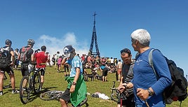 Miles de montañeros suben al año a la cumbre vizcaína.
