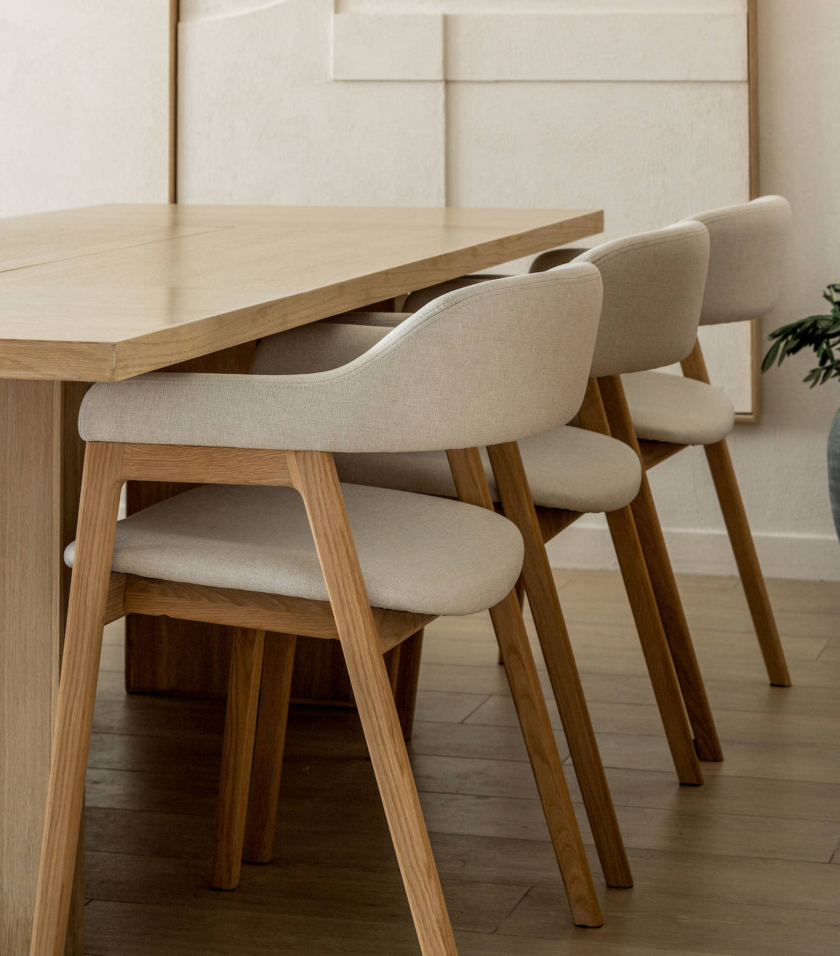 El piso de una pareja en Leioa de estilo mediterráneo en el que se respira calma