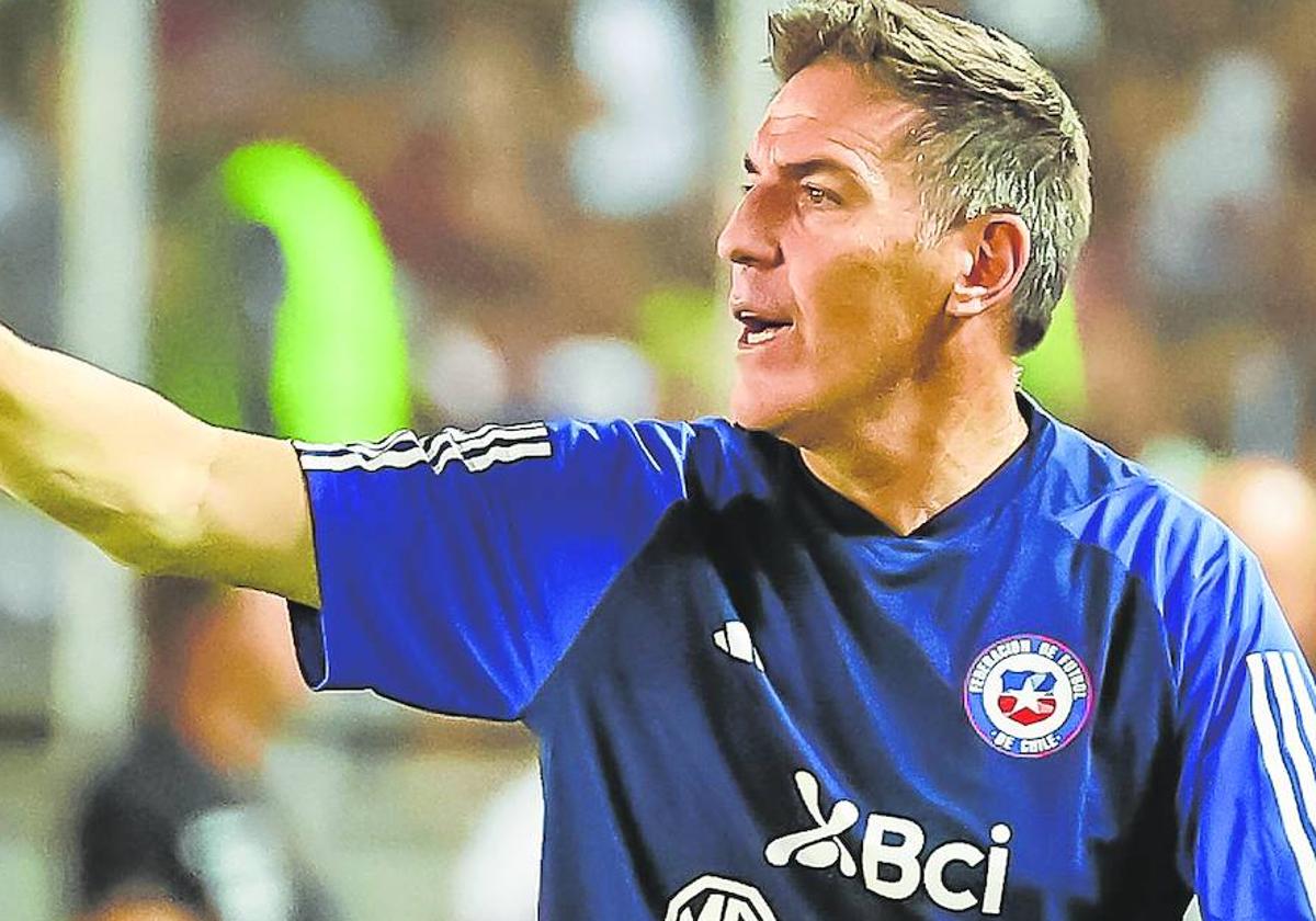 Eduardo Berizzo trata de meter a Chile en el Mundial de 2026