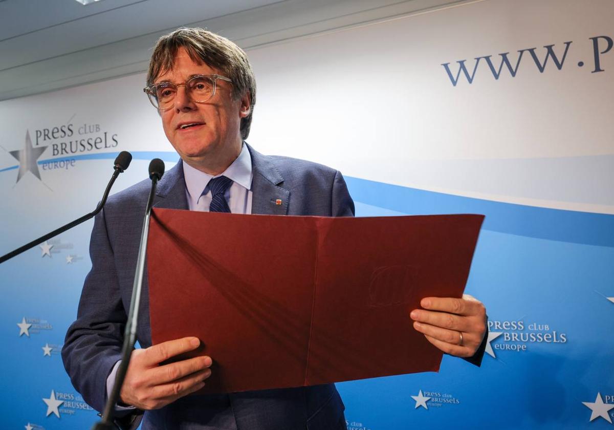 Puigdemont, en la rueda de prensa en Bruselas.