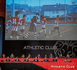 ¿Quién puede jugar en el Athletic...125 años después?