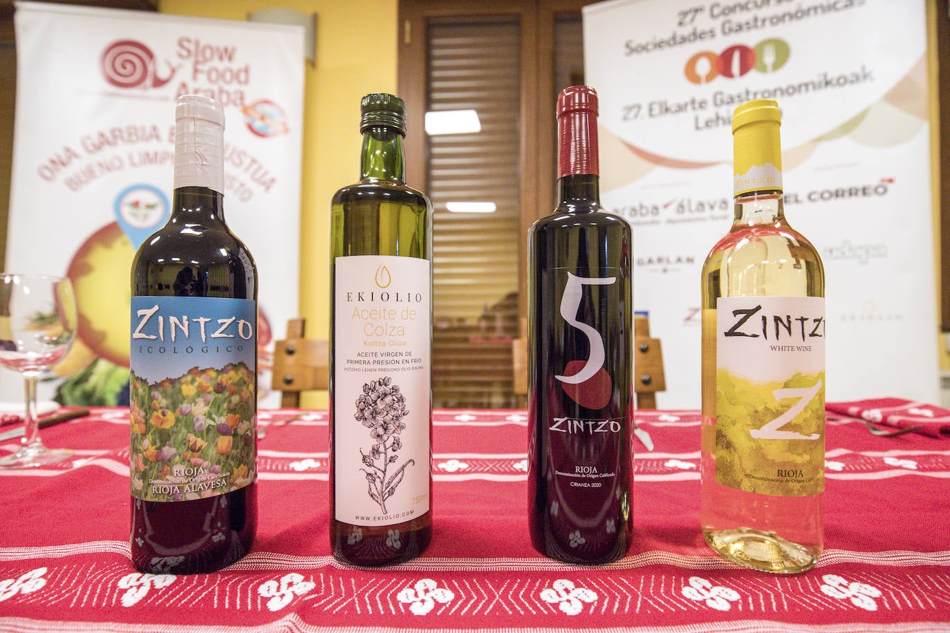 La cena en la sociedad gastronómica Artesilla, en imágenes