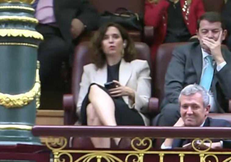 Ayuso, en la tribuna del Congreso.