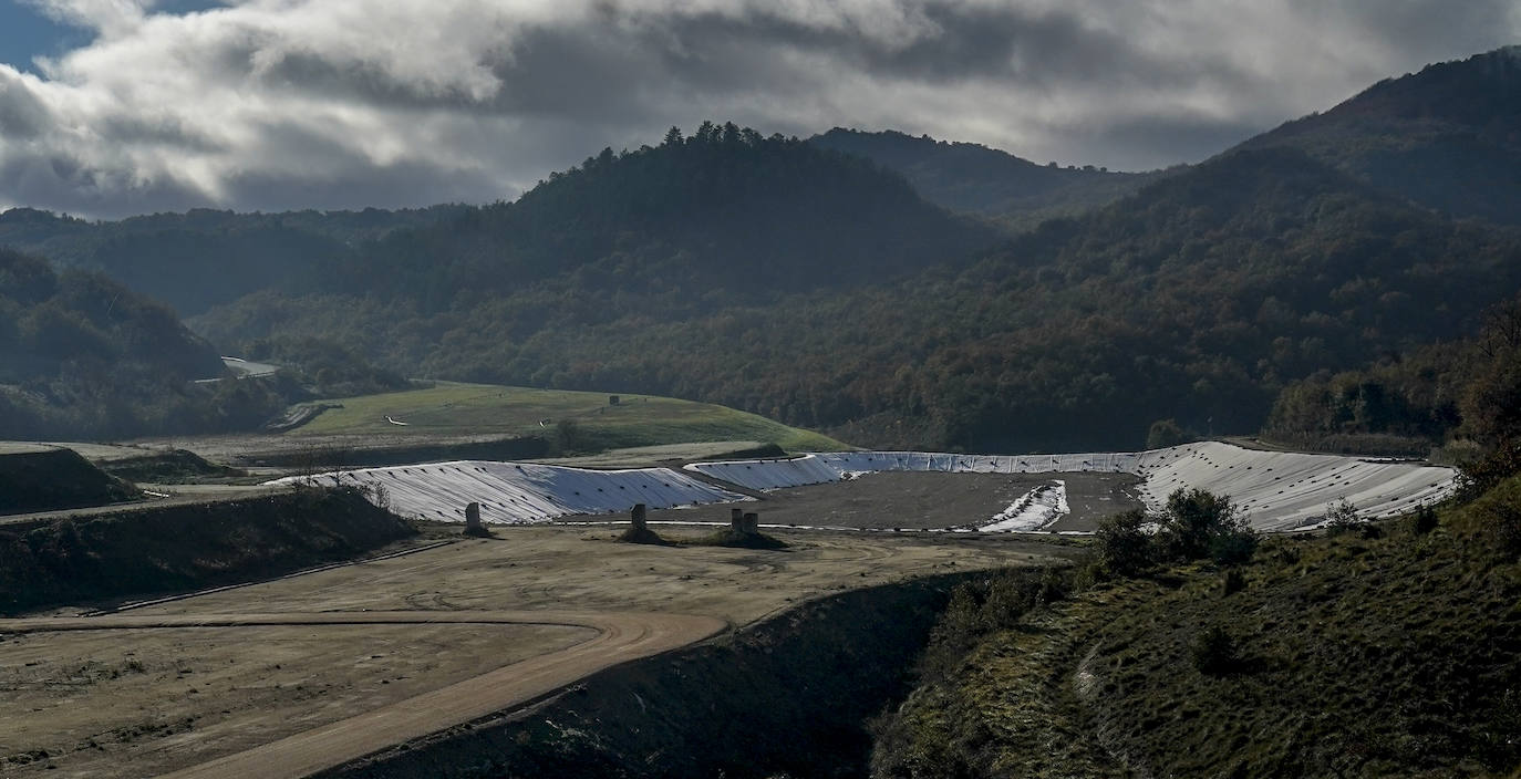 El vertedero de Gardélegui, en imágenes