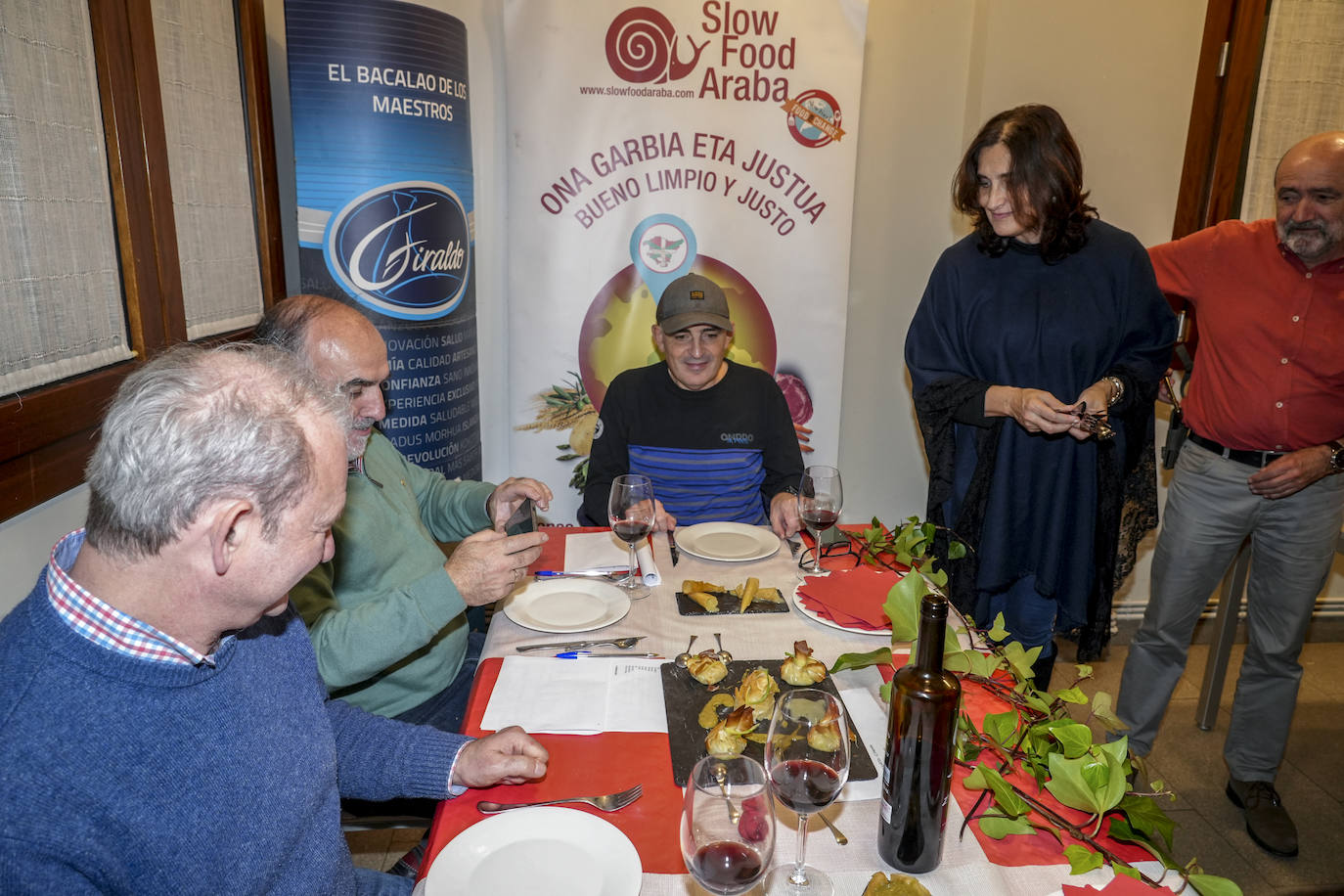Así fue la cena en la sociedad gastronómica Txipristin