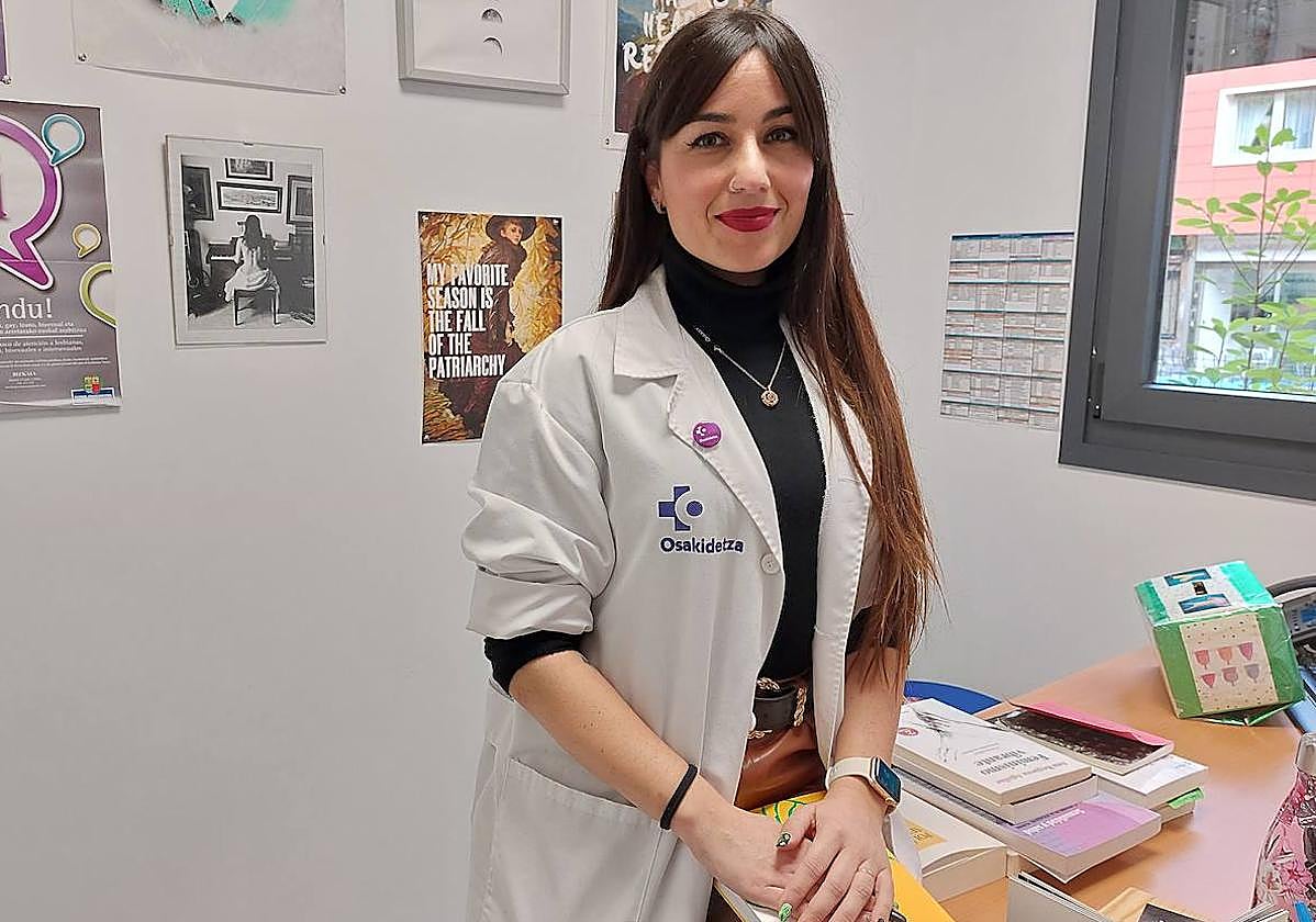 Artemiss Torres en su despacho en las instalaciones del hospital de San Eloy.