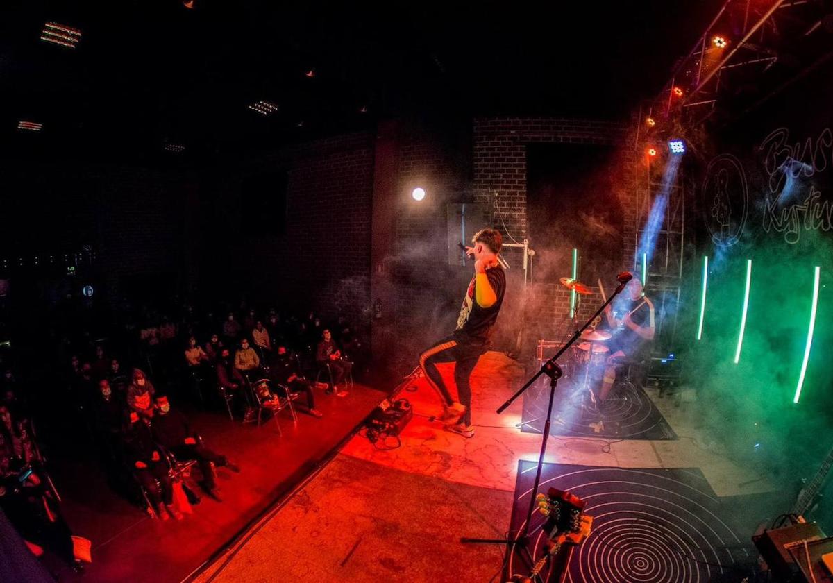 Concierto en la sala Burubio de Amurrio, una referencia musical en la zona.