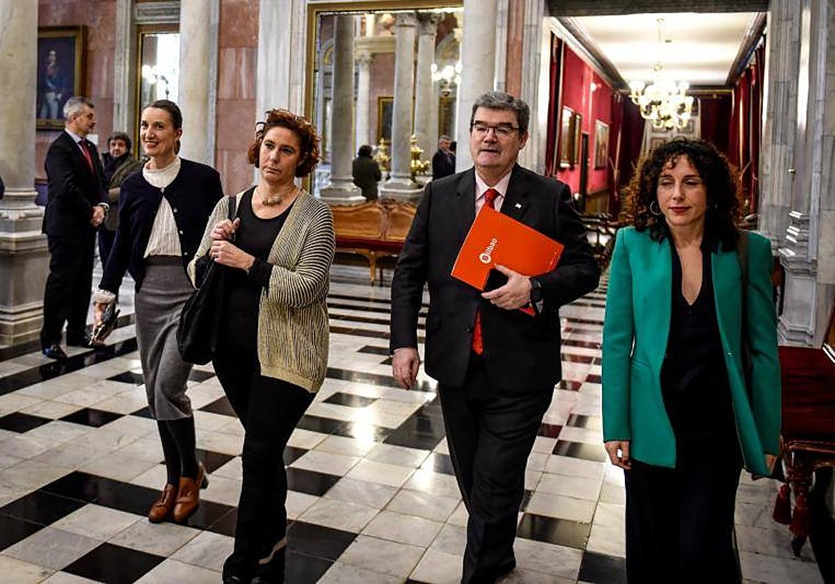 Bilbao se protege de la incertidumbre con un Presupuesto sin deuda que favorece «el crecimiento económico»
