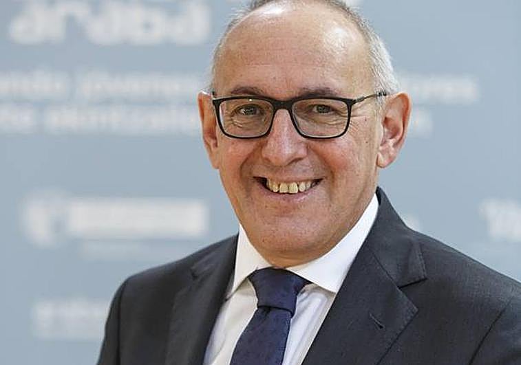 Ramiro González, diputado general de Álava.