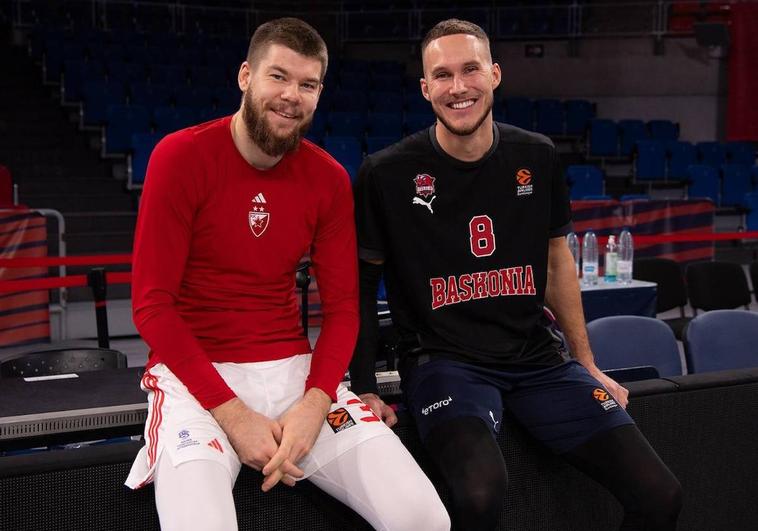 El Buesa Arena ovaciona a Giedraitis y al doble campeón mundial de kickboxing Álex Rodríguez