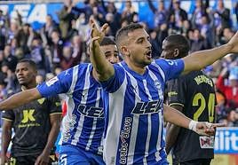 Sedlar celebra el gol ante el Almería.