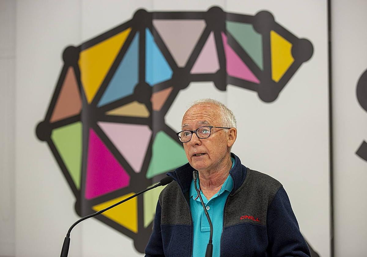 El exconsejero vasco y representante de Sare, Joseba Azkarraga.