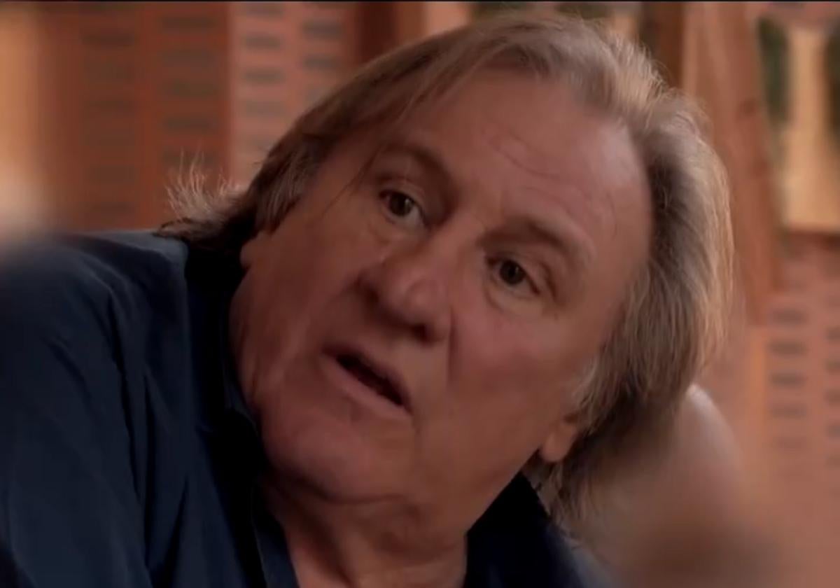 Gérard Depardieu: «A las mujeres les encanta montar a caballo. Sus clítoris rozan la silla. Son unas zorras»