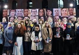 Foto de familia al finalizar el acto.