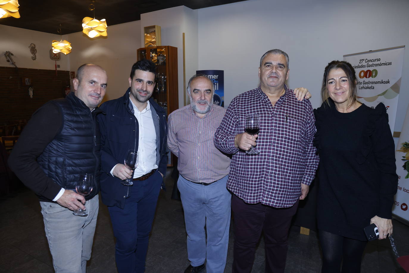 Así fue la cena en la sociedad gastronómica Azkenean