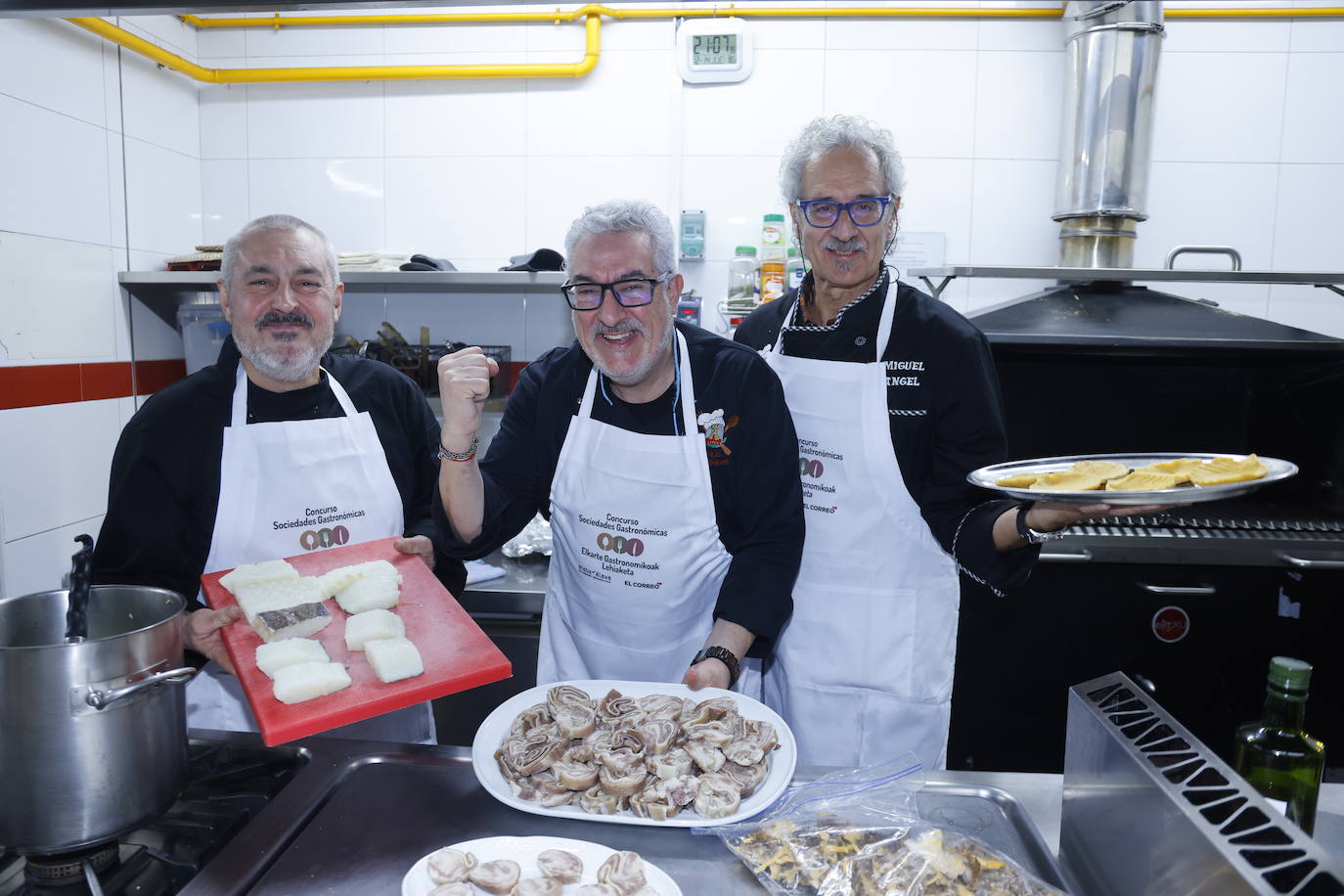 Así fue la cena en la sociedad gastronómica Azkenean