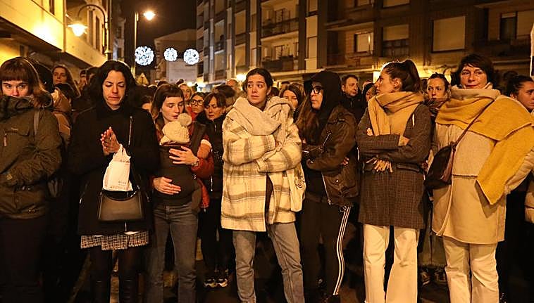 Una exjugadora del Gernika dice que pidieron al club que despidiera a Mario López