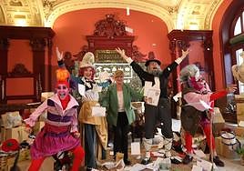 Olentzero, Mari Domingi, los Galtzagorris e Itziar Urtasun presentan los actos navideños.