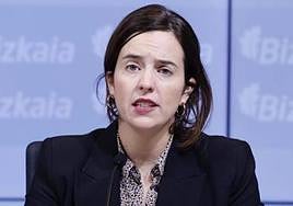 Itxaso Berrojalbiz, diputada de Hacienda de Bizkaia, durante su comparecencia este jueves.