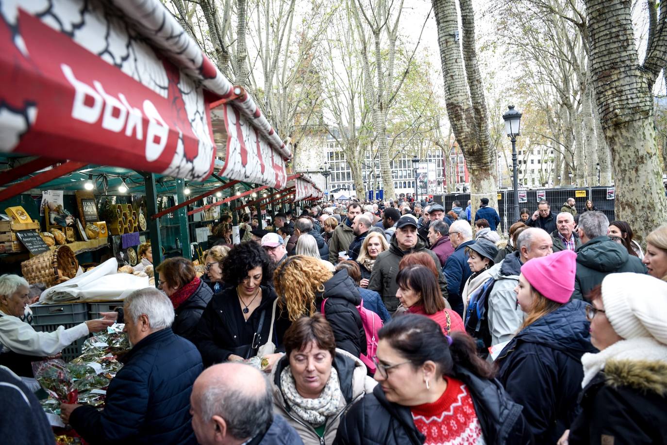 Las imágenes de la feria de Santo Tomás