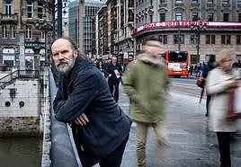 Salvador Robles, periodista y pedagogo, trabajó hasta su jubilación en la redacción de EL CORREO.