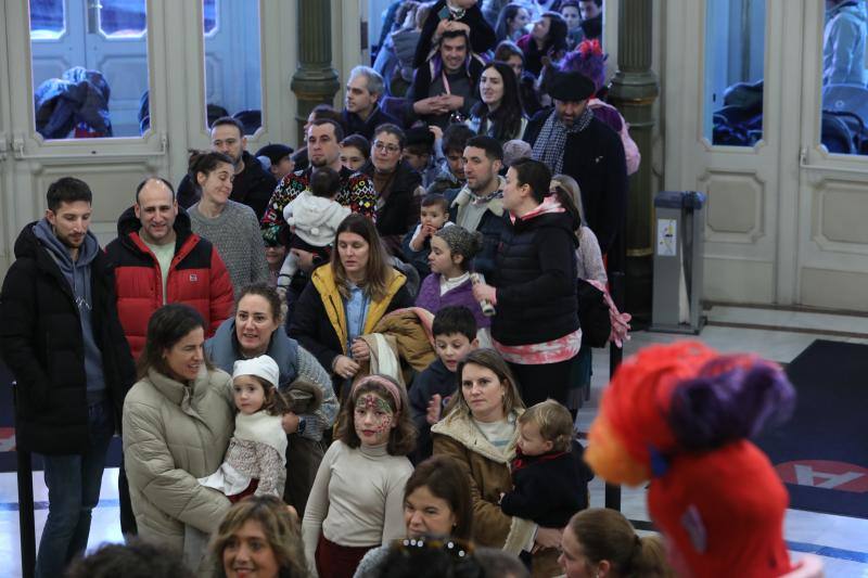 Recepción de Olentzero y Mari Domingi en Bilbao