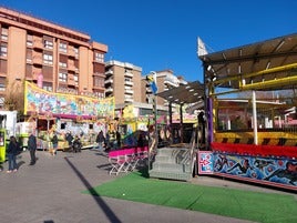 Las barracas se sitúan este año alrededor de la nueva plaza.