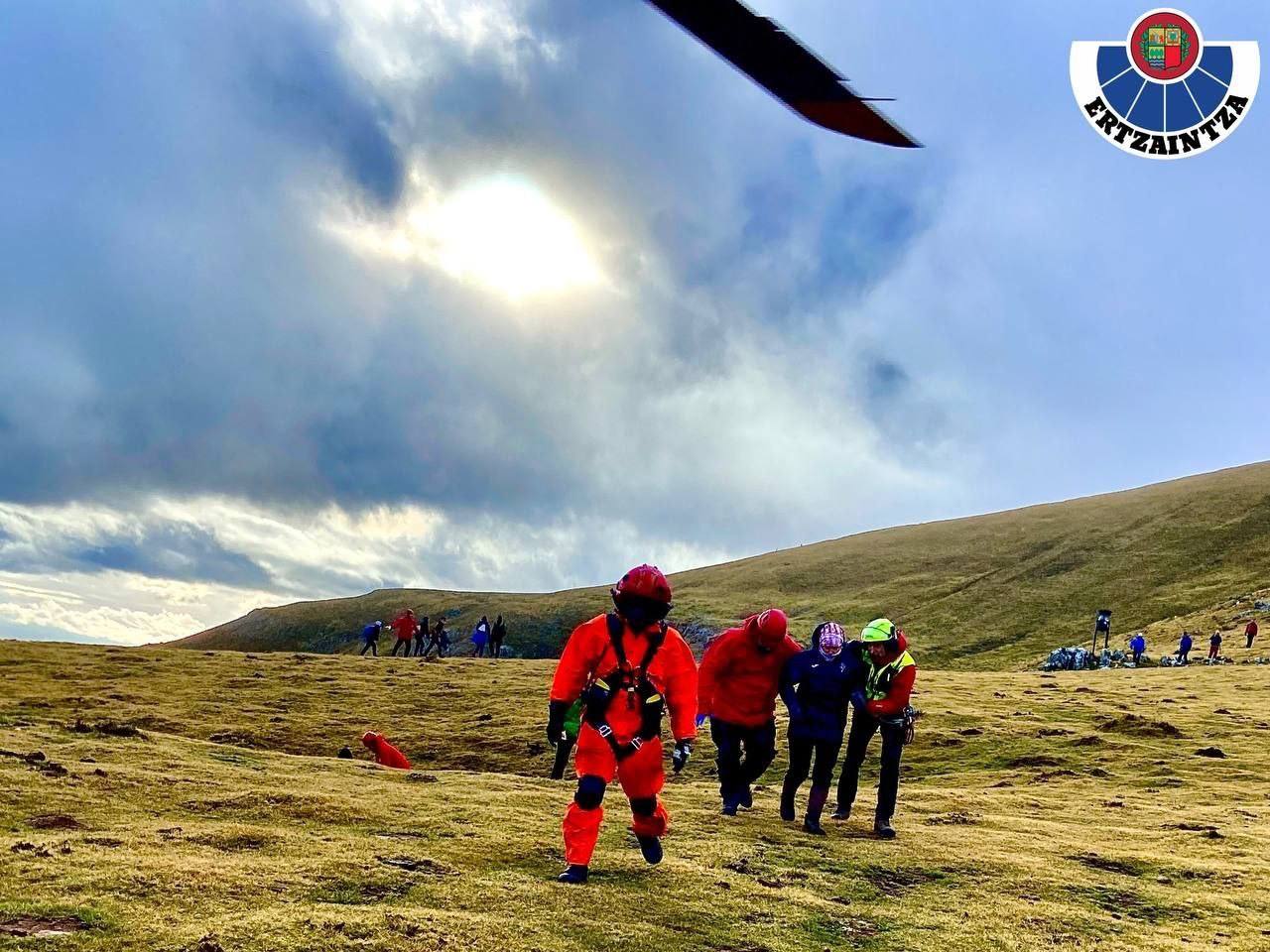 Socorren a una montañera de 63 años que había sufrido un desvanecimiento en el Gorbea