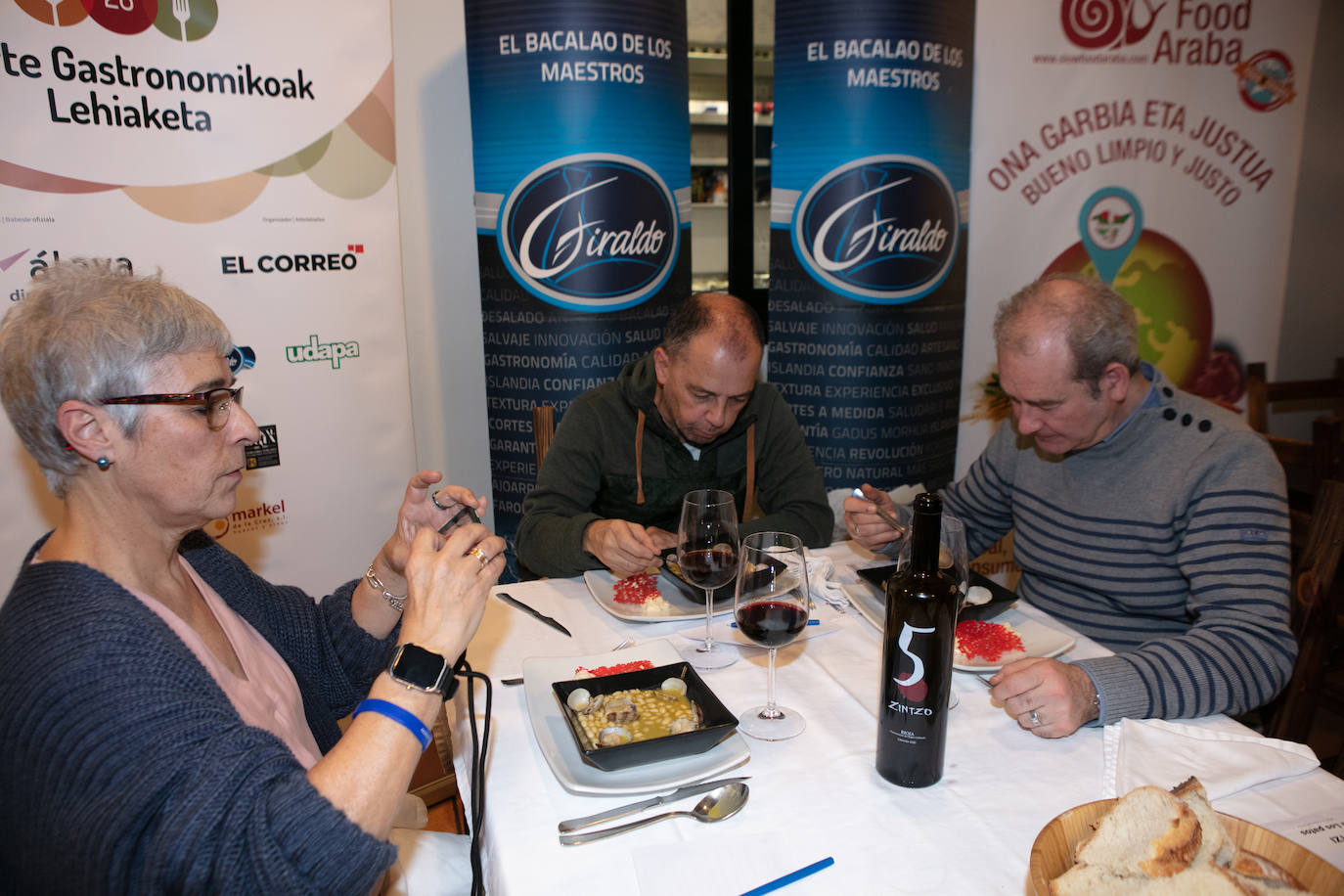 Fotos: Así fue la cena en la Sociedad Gastronómica Burduntzi