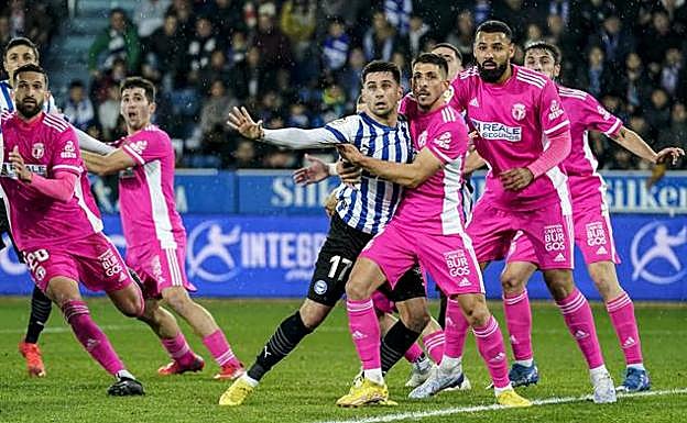 Vídeo resumen y goles del Alavés-Burgos