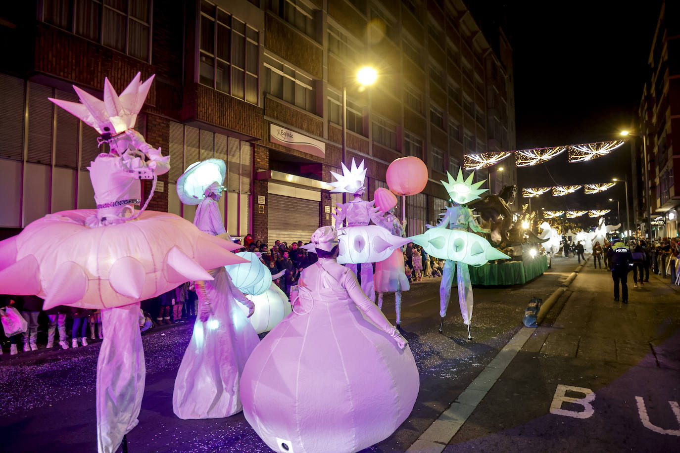 Fotos: Las fotos de la Cabalgata de los Reyes Magos de Vitoria