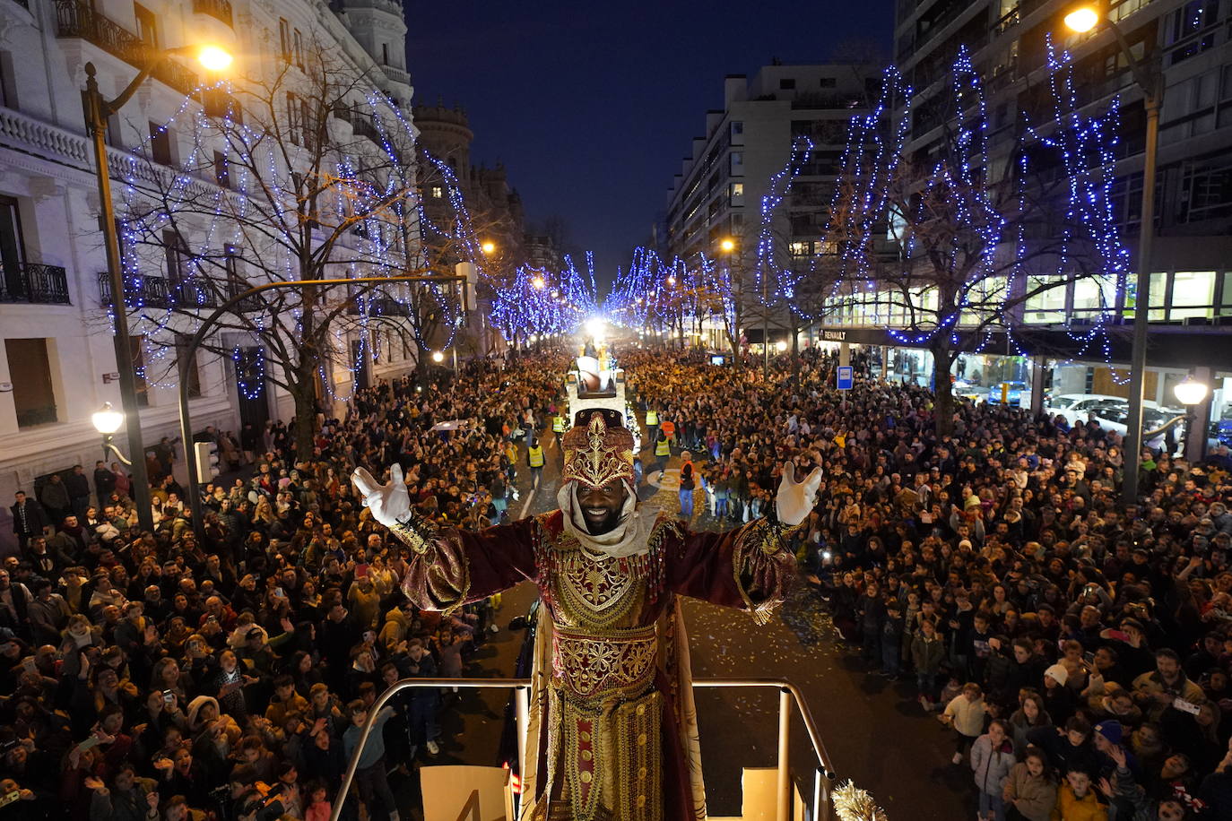 Fotos: Cabalgata de los Reyes Magos en Bilbao