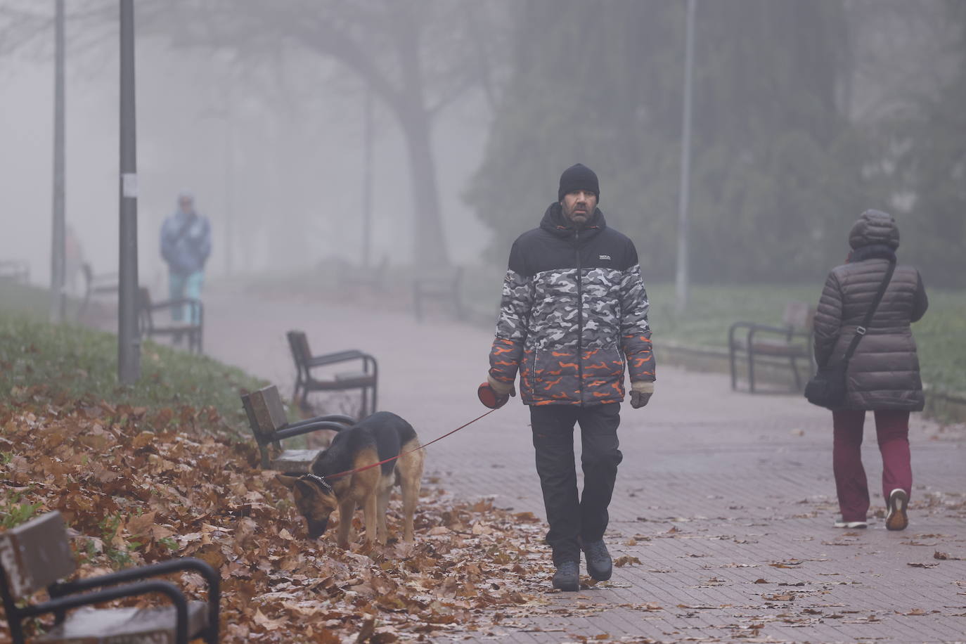 Fotos: Álava tirita de frío en un gélido Día de Reyes marcado por la niebla