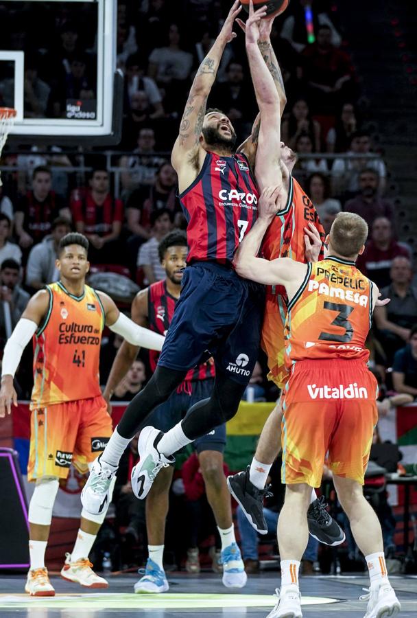 Fotos: Las mejores imágenes del Baskonia-Valencia