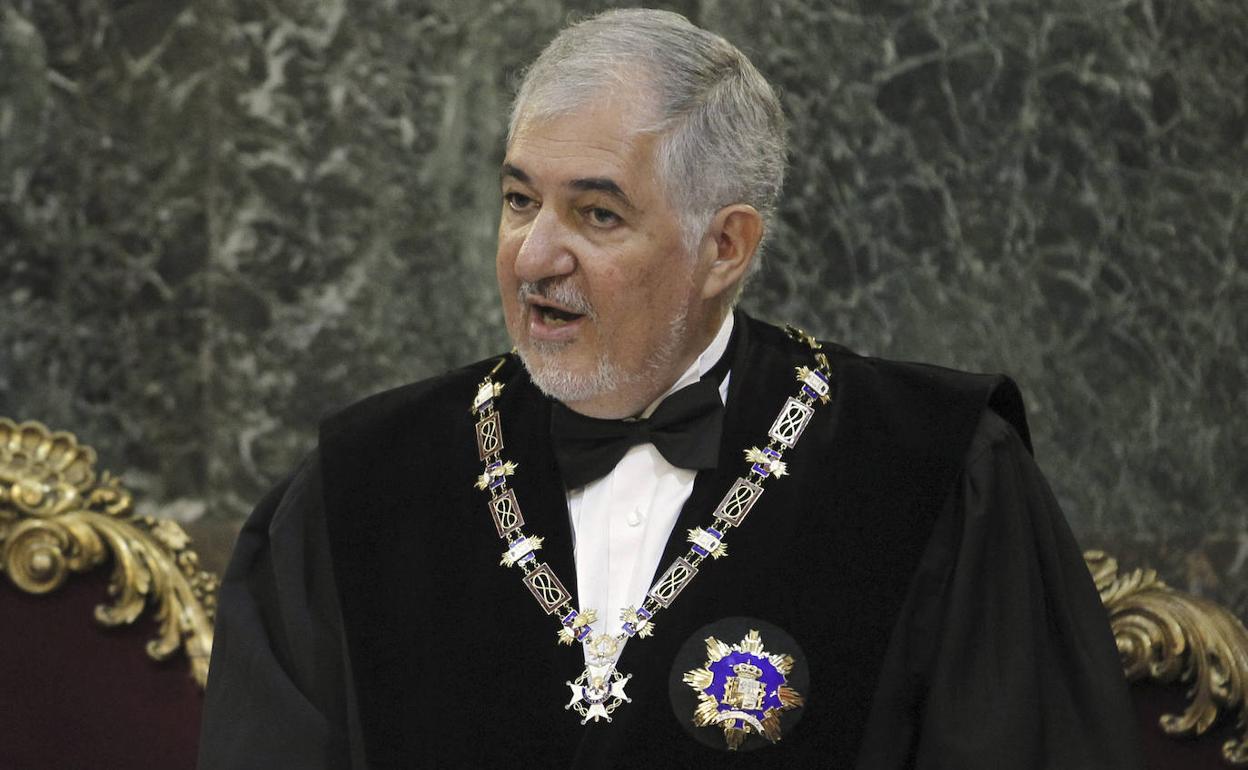 Encomienda a Pumpido