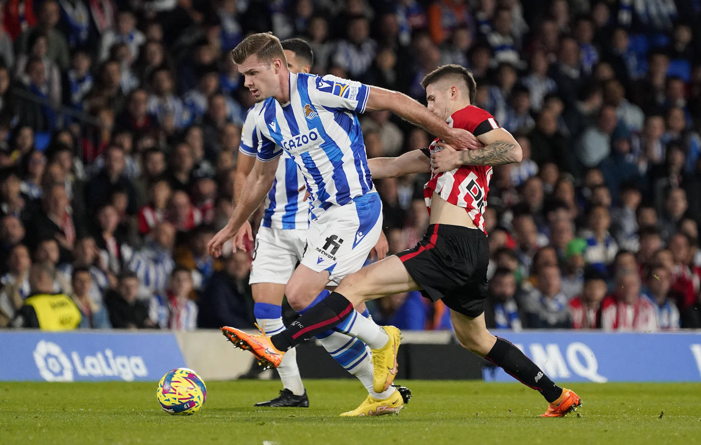 Fotos: El derbi entre la Real Sociedad y el Athletic, en imágenes