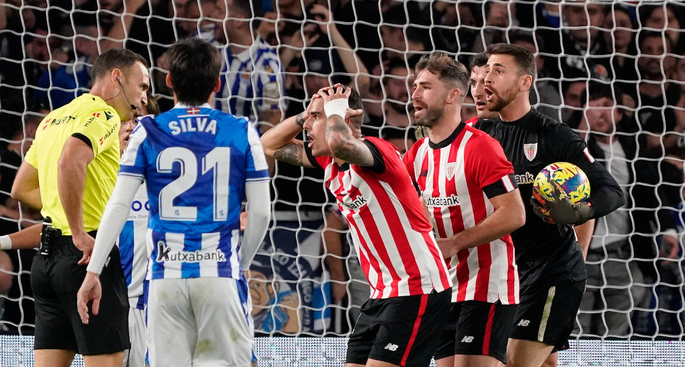 Fotos: El derbi entre la Real Sociedad y el Athletic, en imágenes