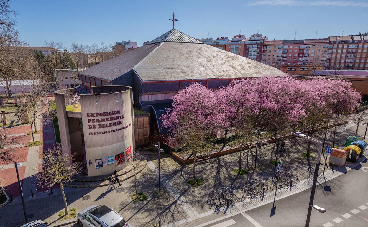 Imagen de la iglesia de San Francisco de Asís, en Zaramaga.