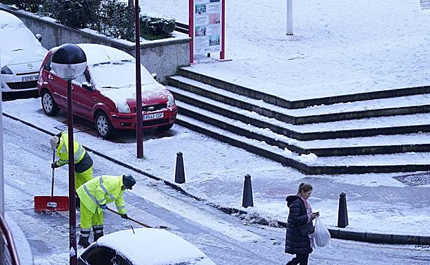 Aemet prevé a lo largo de hoy nevadas de hasta 15 centímetros en cotas bajas de Bizkaia