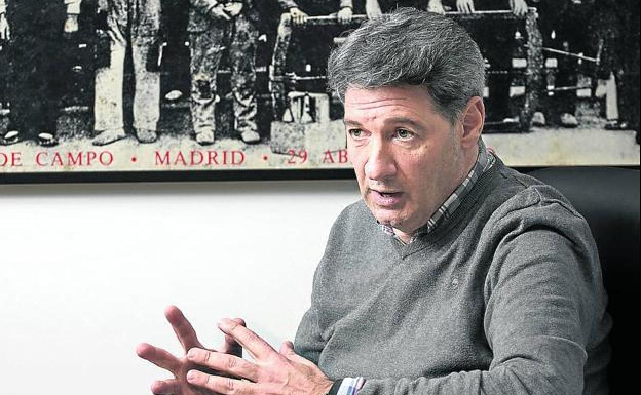 El secretario general de UGT en Mercedes Benz-Vitoria dejará su cargo en febrero