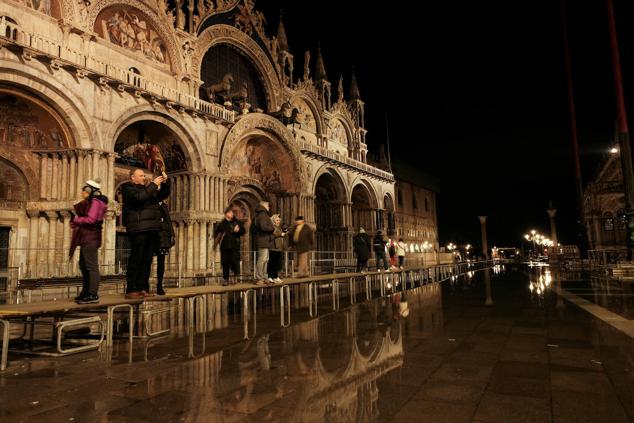 Fotos: El encanto de Venecia al caer la noche