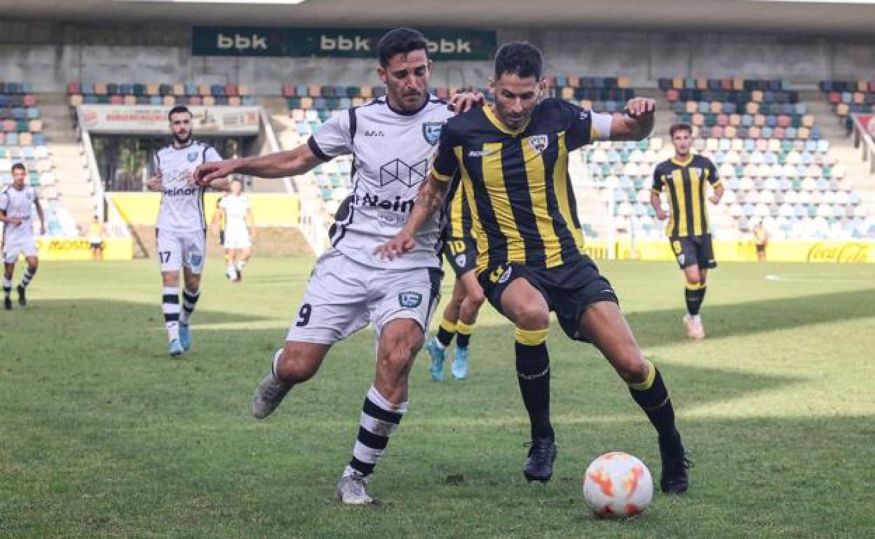 Urduliz y Barakaldo se enfrentan hoy en dinámicas muy distintas 