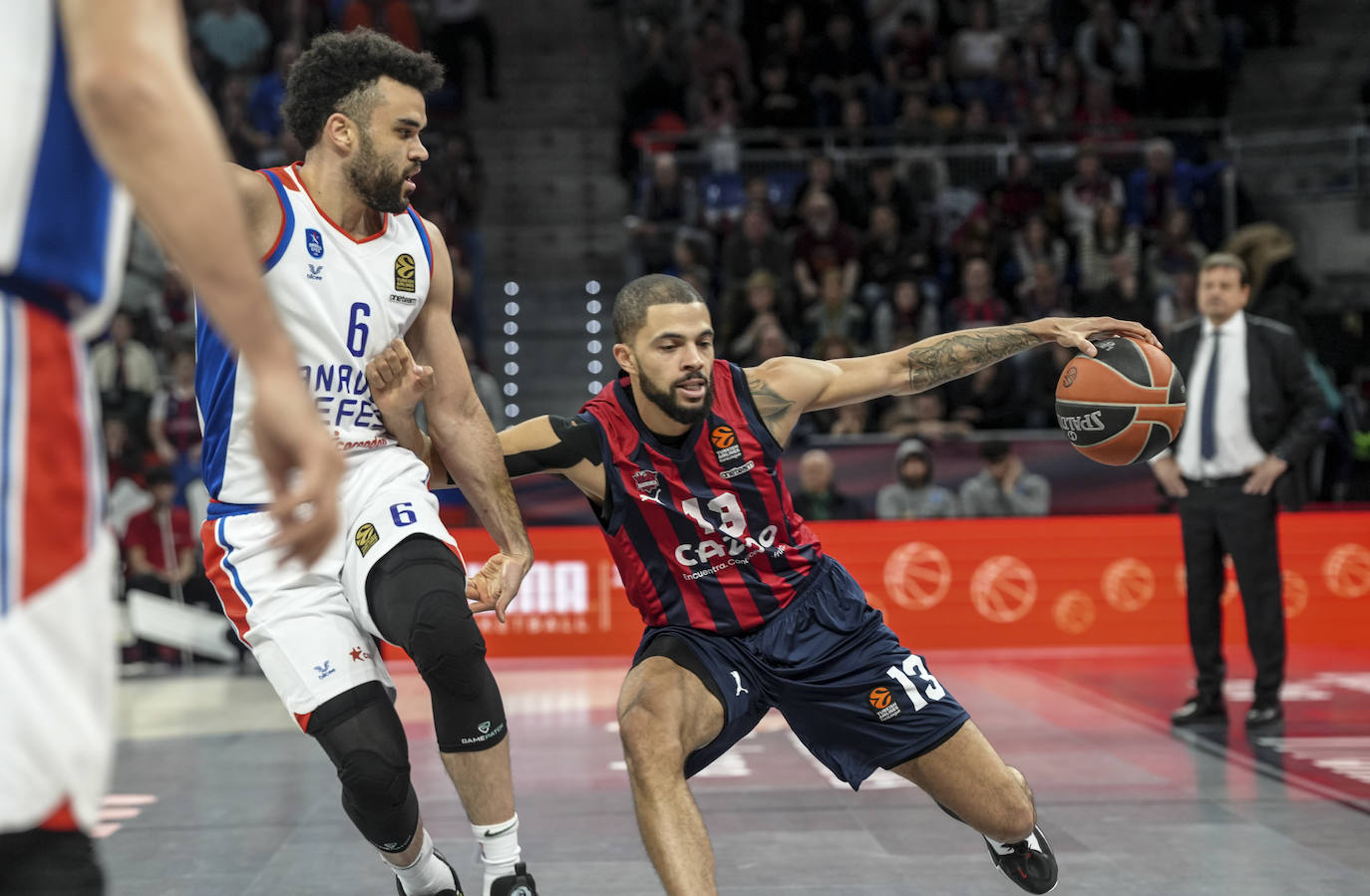 Fotos: Las mejores imágenes del Baskonia - Efes
