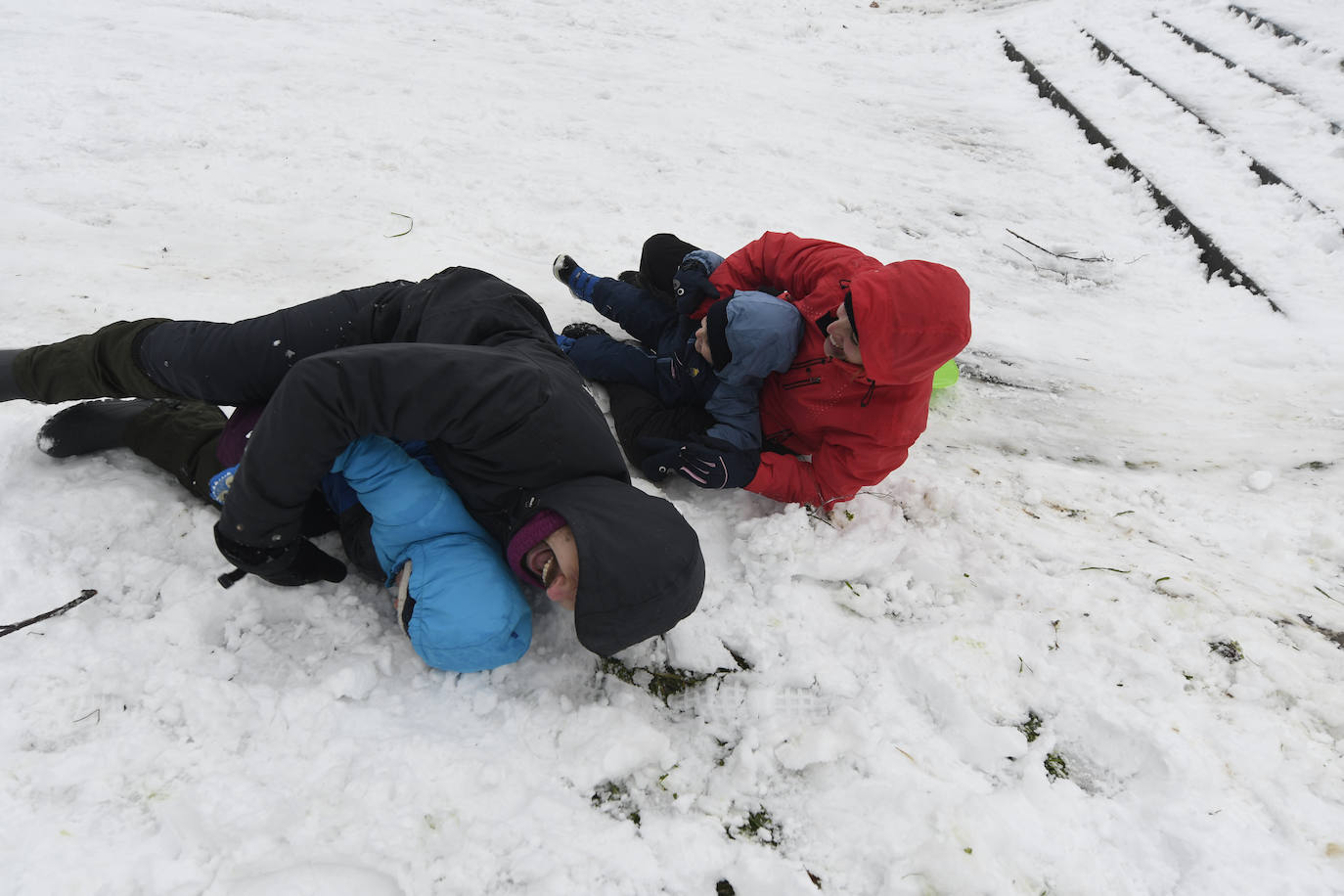 Fotos: Sábado disfrutando de la nieve